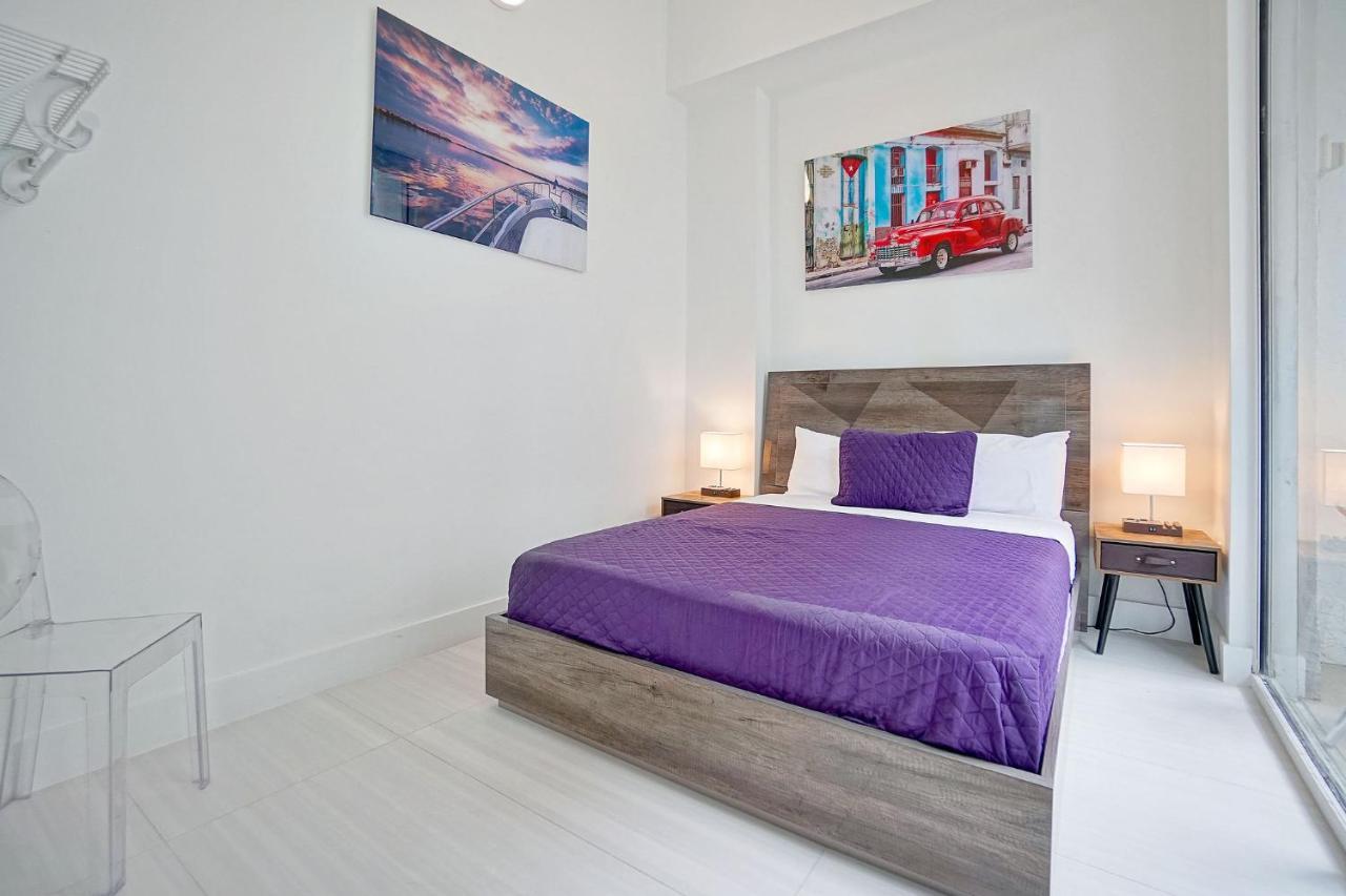 Brickell 4 Bedrooms High Ceiling Loft On The Pool Apartment *